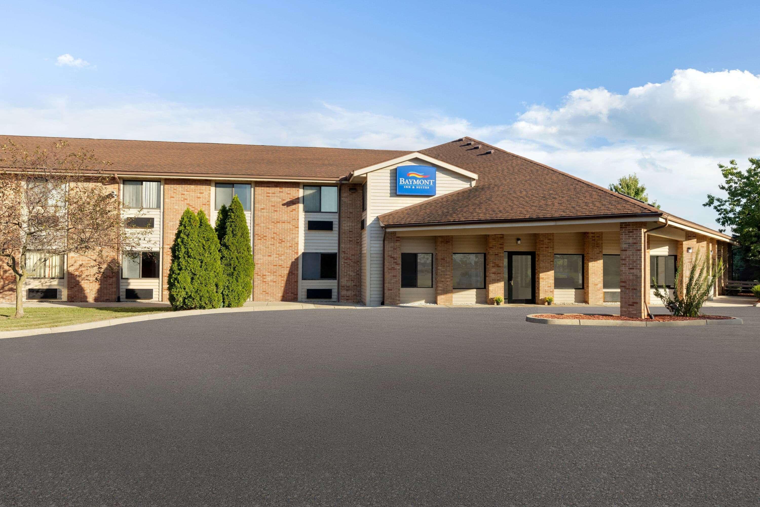 Baymont By Wyndham Monroe Exterior foto
